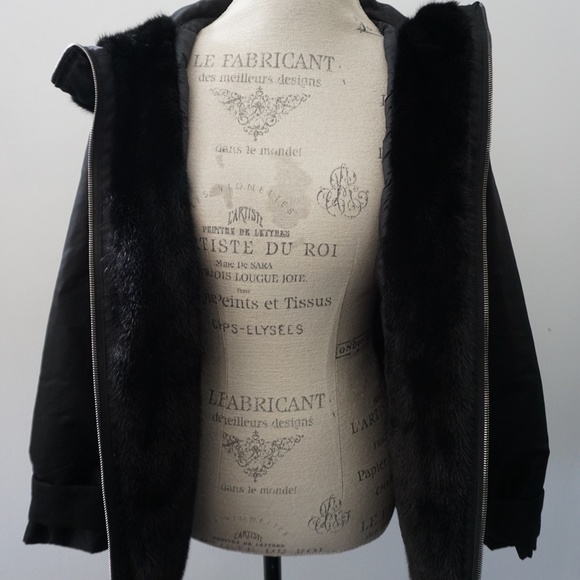 MONCLER Black Zipper Jacket Mink Fur Trim Lightweight - Picture 6 of 15